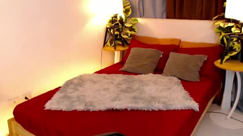 cum_ofdesire online show from April 18, 2026, 11:38 pm