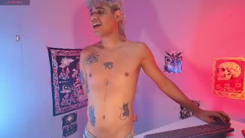 Snapshot of cum_park chatting on June 26, 2026, 2:43 pm DAVID online show from June 26, 2026, 2:43 pm