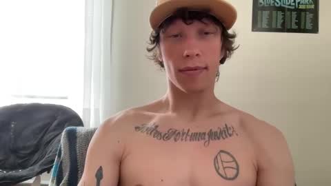 cum_with_me_96 online show from October 4, 2025, 9:13 pm