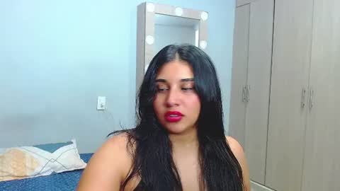 Snapshot of cumb0y_squirtgirl chatting on July 8, 2026, 1:43 am Pablo and emma online show from July 8, 2026, 1:43 am