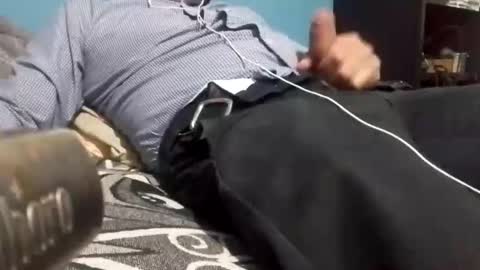 cumbian_chero online show from October 27, 2025, 11:31 pm