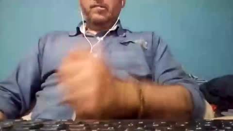 Snapshot of cumbian_chero chatting on May 19, 2026, 1:56 am cumbian_chero online show from May 19, 2026, 1:56 am