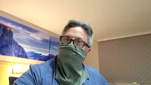 cumcurdaddy online show from April 15, 2026, 4:19 am