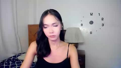 Snapshot of cumcute_ellez chatting on April 12, 2026, 12:21 pm Elle online show from April 12, 2026, 12:21 pm