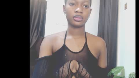 Snapshot of cumebony_petit chatting on February 28, 2026, 9:10 am cumebony_petit online show from February 28, 2026, 9:10 am