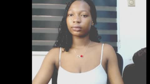 Snapshot of cumebony_petit chatting on May 11, 2026, 6:08 am cumebony_petit online show from May 11, 2026, 6:08 am