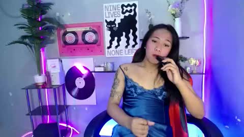lexi your cumgirl online show from April 16, 2026, 5:41 am