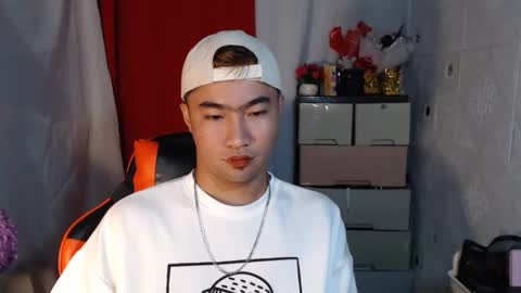 ask me online show from November 17, 2025, 5:52 pm