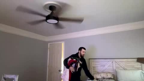 ConCon online show from April 26, 2026, 10:51 pm