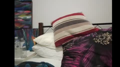 cumliveinoz online show from December 16, 2025, 5:51 pm