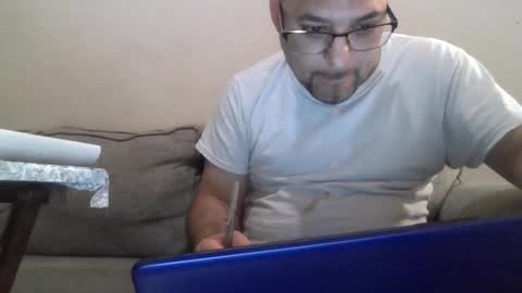 Snapshot of cummachine2022 chatting on March 5, 2025, 1:52 am cummachine2022 online show from March 5, 2025, 1:52 am