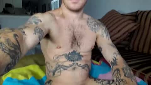 Snapshot of cummfights chatting on November 21, 2025, 9:35 pm Charlie Mitchell online show from November 21, 2025, 9:35 pm