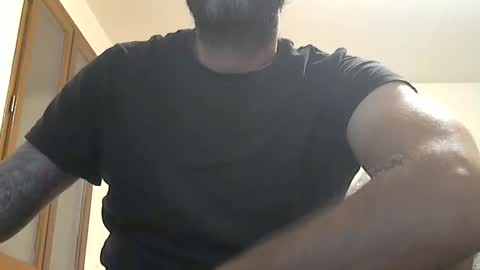 cummincock04 online show from December 23, 2024, 7:09 pm