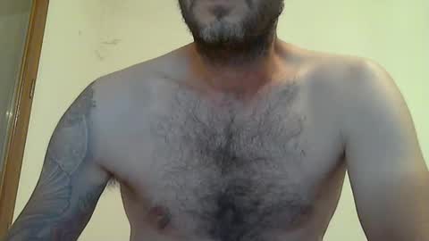 cummincock04 online show from September 26, 2025, 5:39 pm