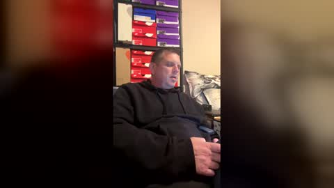 Snapshot of cummsalot425 chatting on April 11, 2026, 6:45 pm cummsalot425 online show from April 11, 2026, 6:45 pm
