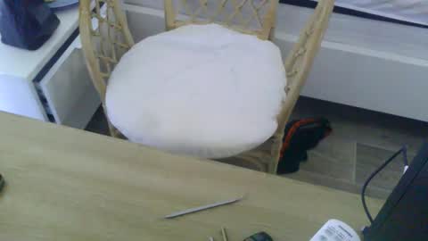 cumtowa online show from October 8, 2025, 1:25 am