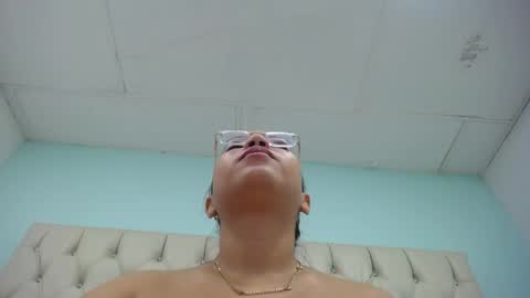 Snapshot of cumontitsxxx chatting on April 7, 2026, 11:32 am Cumontitsxxx online show from April 7, 2026, 11:32 am