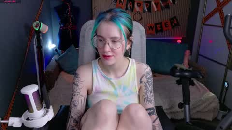 CUMpotikEve online show from December 19, 2025, 2:40 am