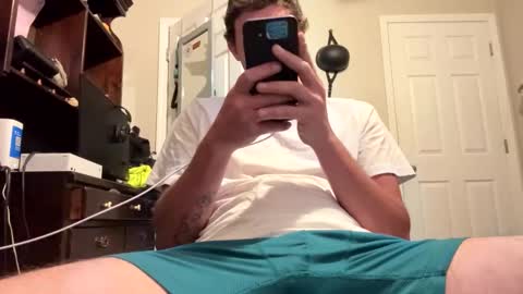 Snapshot of cumshooterbigloads chatting on March 17, 2026, 1:54 am cumshooterbigloads online show from March 17, 2026, 1:54 am