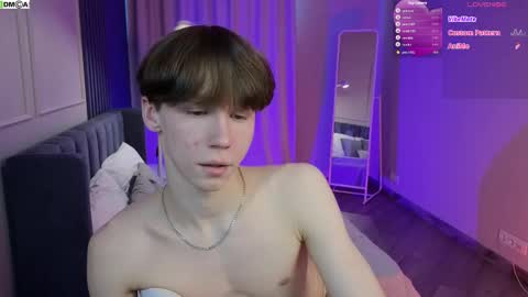 cumte_boy online show from March 5, 2026, 8:32 am