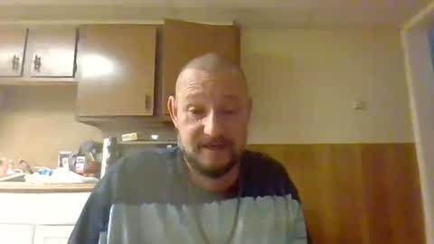 Snapshot of cuntreeboy68 chatting on December 22, 2024, 3:11 am Bash online show from December 22, 2024, 3:11 am