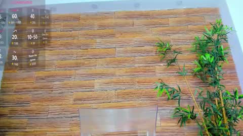 cupcake_izzy online show from November 29, 2025, 5:32 am