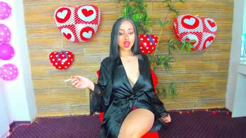 cupcake_izzy online show from February 18, 2026, 5:36 am