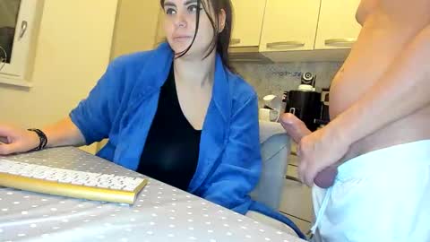 maria  alex online show from October 22, 2025, 10:31 pm