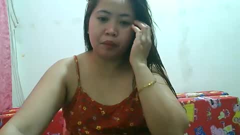 Snapshot of curious_girl247 chatting on December 8, 2024, 9:35 am curious_girl247 online show from December 8, 2024, 9:35 am