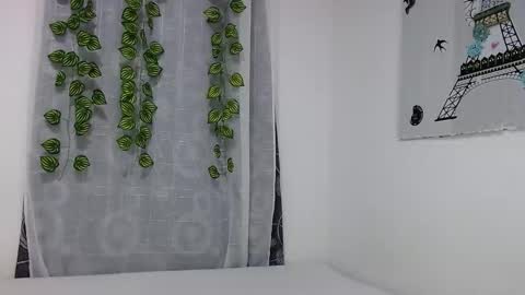 Snapshot of curiuscouplehot chatting on September 29, 2025, 10:31 am Pablo and emma online show from September 29, 2025, 10:31 am