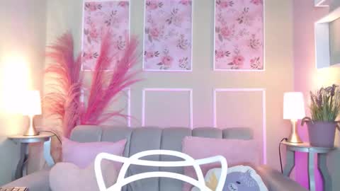 Snapshot of curlydani chatting on October 27, 2025, 7:07 pm DANI online show from October 27, 2025, 7:07 pm