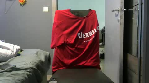 Snapshot of curlyfurly chatting on March 18, 2026, 6:05 am curlyfurly online show from March 18, 2026, 6:05 am