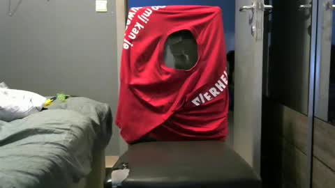 Snapshot of curlyfurly chatting on April 5, 2026, 7:11 pm curlyfurly online show from April 5, 2026, 7:11 pm