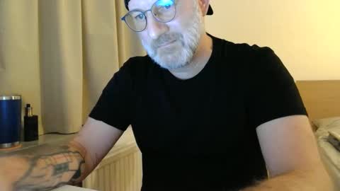 Curman85 online show from March 21, 2026, 11:41 pm