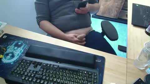 Snapshot of currycake chatting on June 4, 2026, 11:05 am currycake online show from June 4, 2026, 11:05 am