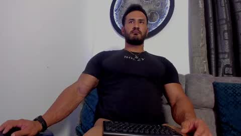 Snapshot of curt_x chatting on July 3, 2026, 2:29 am Curt online show from July 3, 2026, 2:29 am
