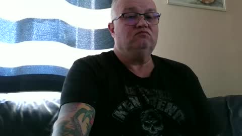 Snapshot of curtus14 chatting on September 28, 2025, 7:25 am curtus14 online show from September 28, 2025, 7:25 am