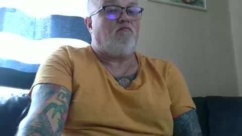 Snapshot of curtus14 chatting on March 12, 2026, 1:17 pm curtus14 online show from March 12, 2026, 1:17 pm