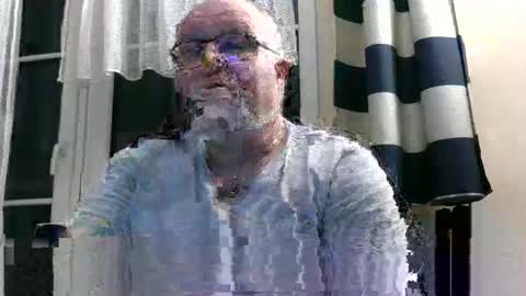 Snapshot of curtus14 chatting on April 2, 2026, 8:06 pm curtus14 online show from April 2, 2026, 8:06 pm