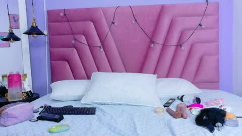 Michel  online show from April 13, 2026, 7:41 pm