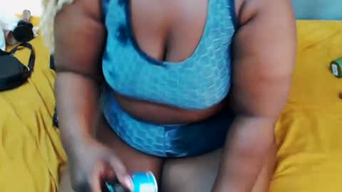 curvydarkfatass online show from June 27, 2026, 12:44 pm