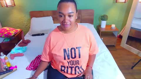 Danna online show from April 16, 2026, 7:14 pm