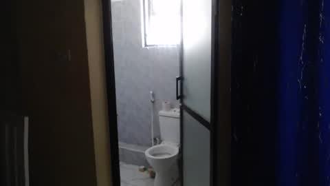 Snapshot of curvyjoan chatting on January 28, 2025, 7:32 am curvyjoan online show from January 28, 2025, 7:32 am