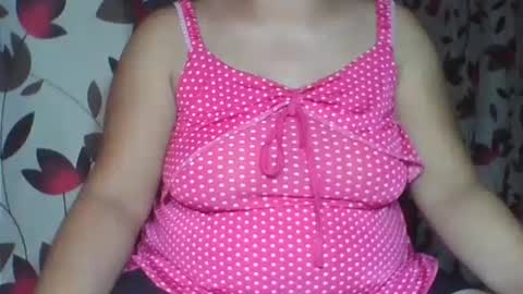 Snapshot of curvyladyxx289 chatting on October 23, 2025, 7:23 pm curvyladyxx289 online show from October 23, 2025, 7:23 pm