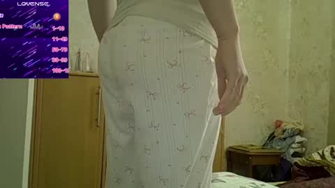 Snapshot of curvywild_lady30 chatting on April 22, 2026, 9:22 am Curvy online show from April 22, 2026, 9:22 am