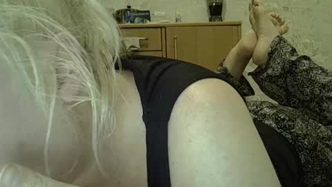 Snapshot of curvywild_lady30 chatting on May 5, 2026, 7:22 pm Curvy online show from May 5, 2026, 7:22 pm