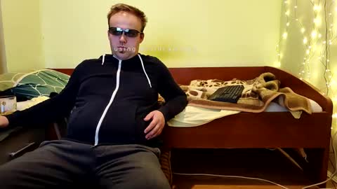 Snapshot of cute69696969 chatting on September 28, 2025, 9:31 pm cute69696969 online show from September 28, 2025, 9:31 pm