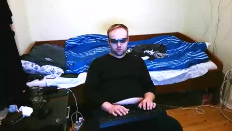 Snapshot of cute69696969 chatting on January 7, 2026, 12:13 am cute69696969 online show from January 7, 2026, 12:13 am