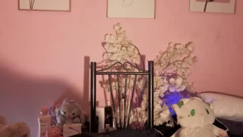 cute___hecate___ online show from June 21, 2026, 1:08 am