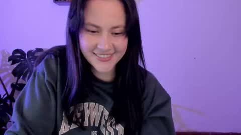 Snapshot of cute__berry chatting on November 9, 2025, 4:00 am Vivi online show from November 9, 2025, 4:00 am